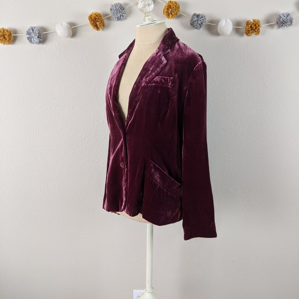 Sundance Raspberry Velvet Blazer - Size 8P - Picture 3 of 16